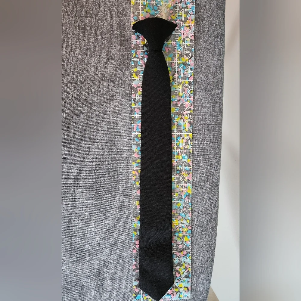 Black Clip On Tie